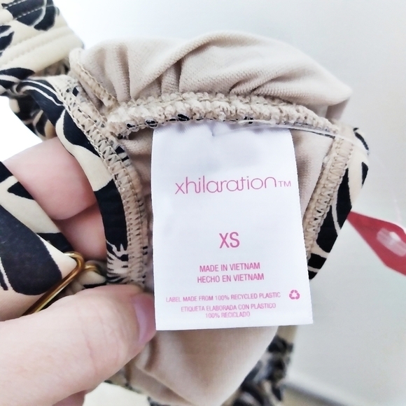 Xhilaration Neutral Tropical Leaf Print Bikini Top Size XS - Picture 7 of 8